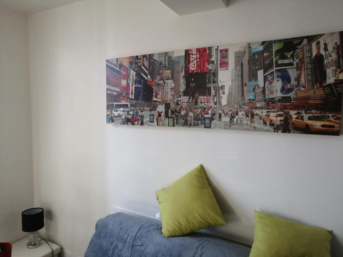 Apartment Port *